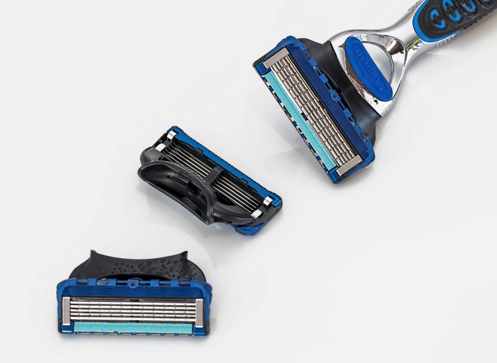 Used razor blades and shaving accessories